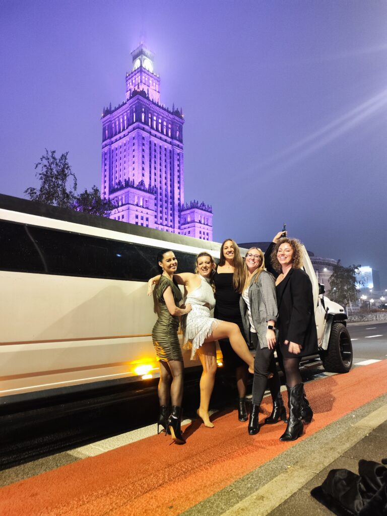 sexy girls in warsaw rent limousine for hen party