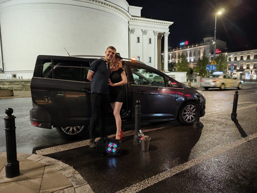 in city center police arrest groom in warsaw