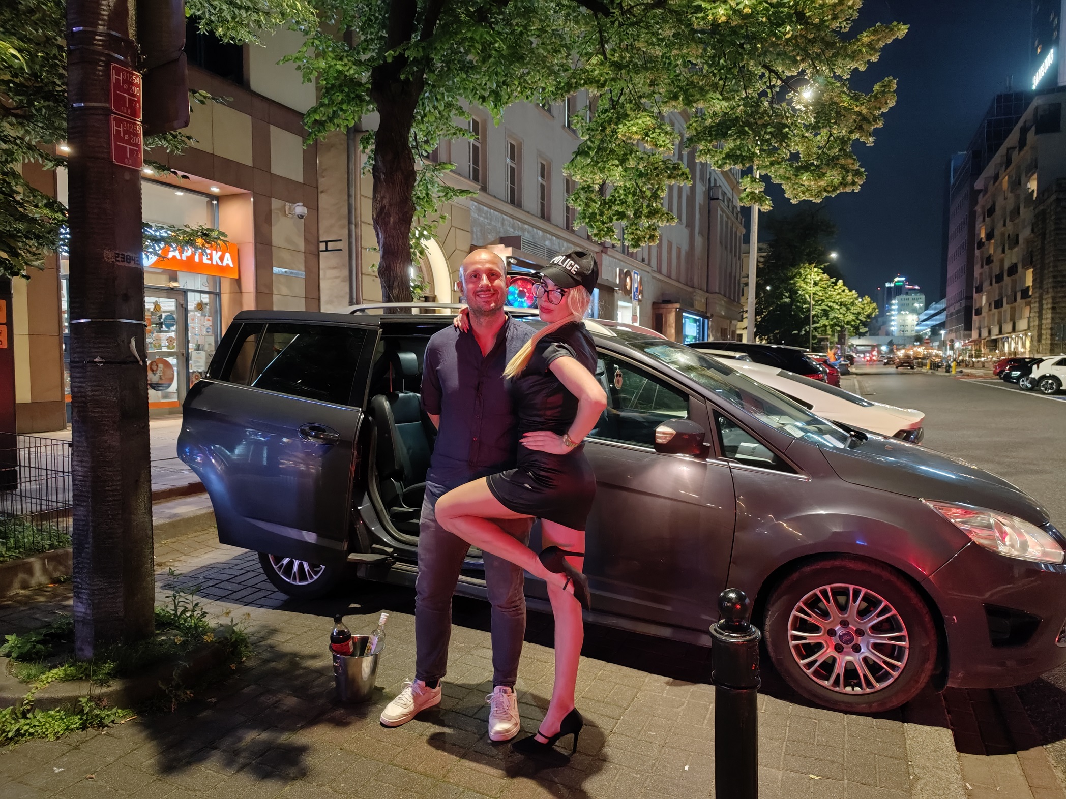 police girl in warsaw arrest groom on bachelor